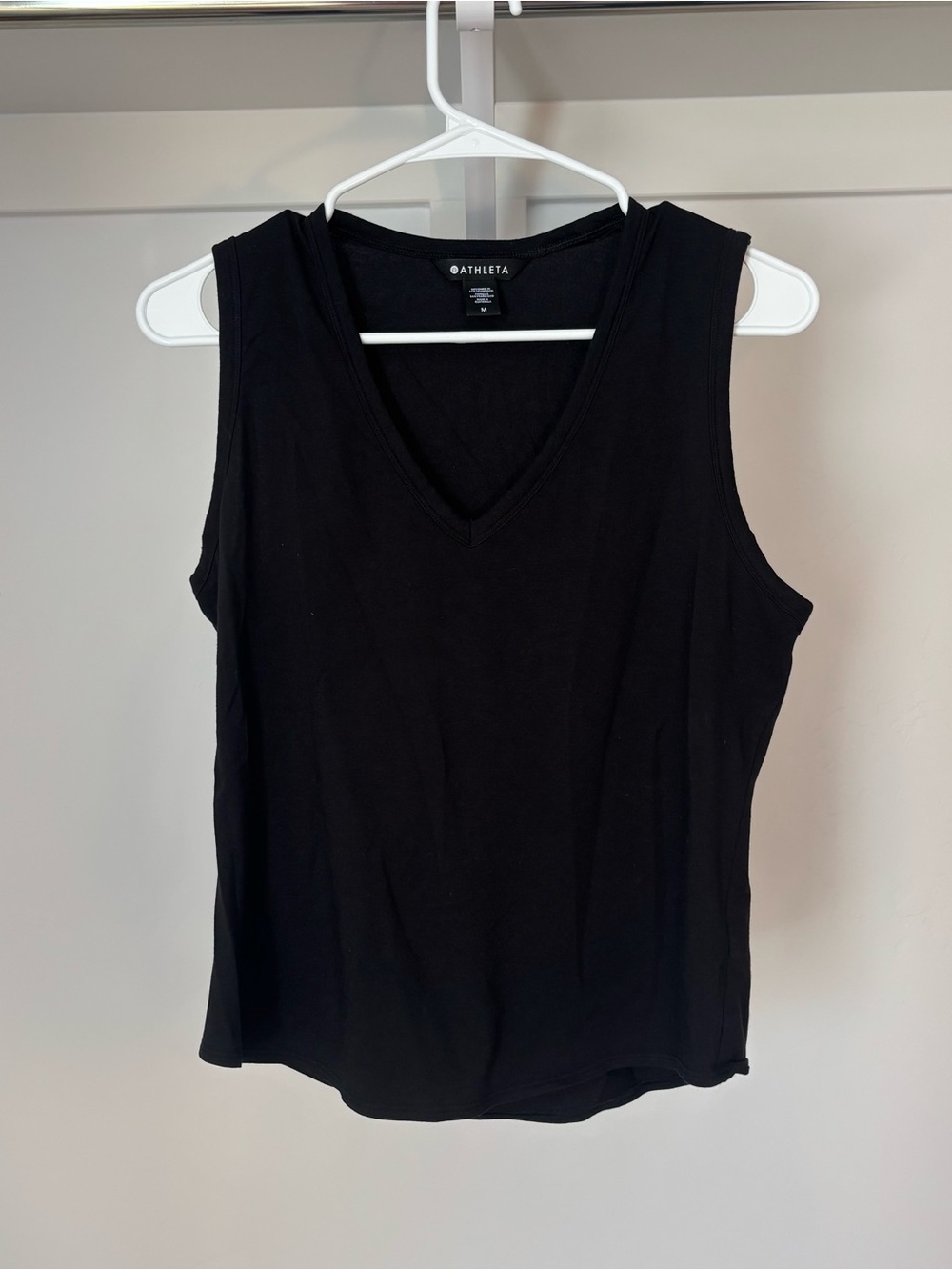 Athleta Black V-Neck Sleeveless Tank
